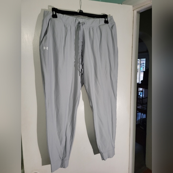 Under Armor Joggers - Picture 1 of 2